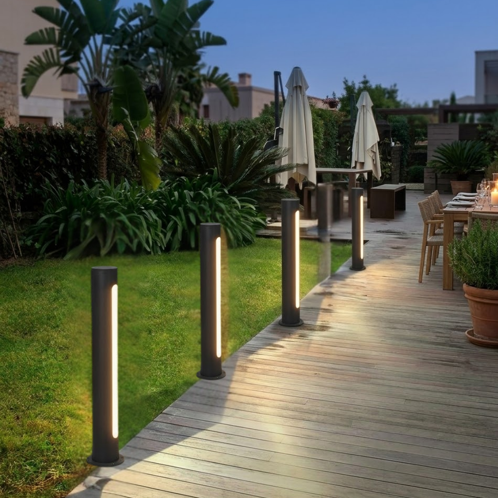Outdoor wall light in metal and acrylic LED – Azuréos