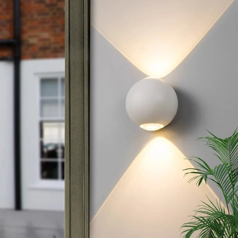 Powerful Weather Resistant LED Wall Light – Viro
