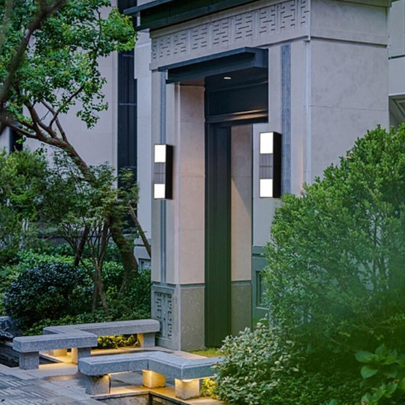 Outdoor wall light in black acrylic-Noxis