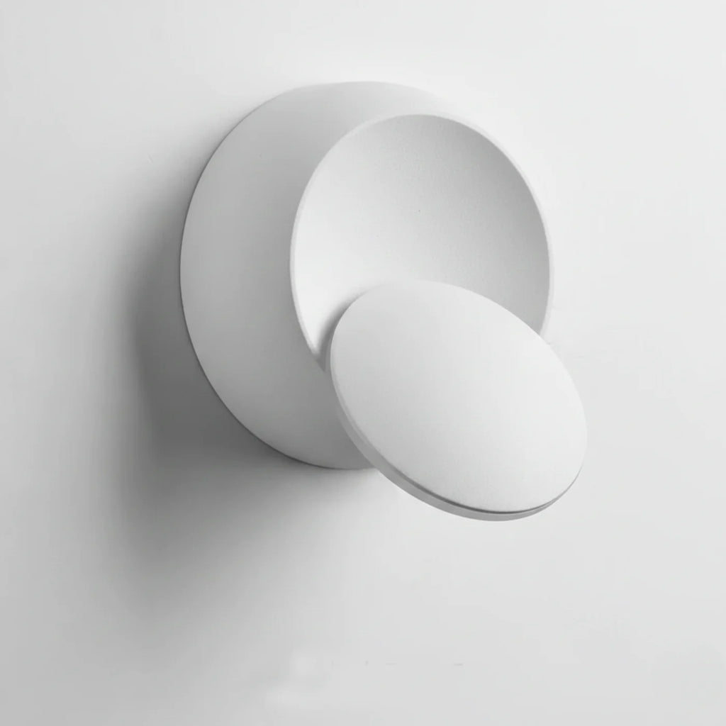 Contemporary Wall Lamp Metal Body Adjustable 350° – Eclipse