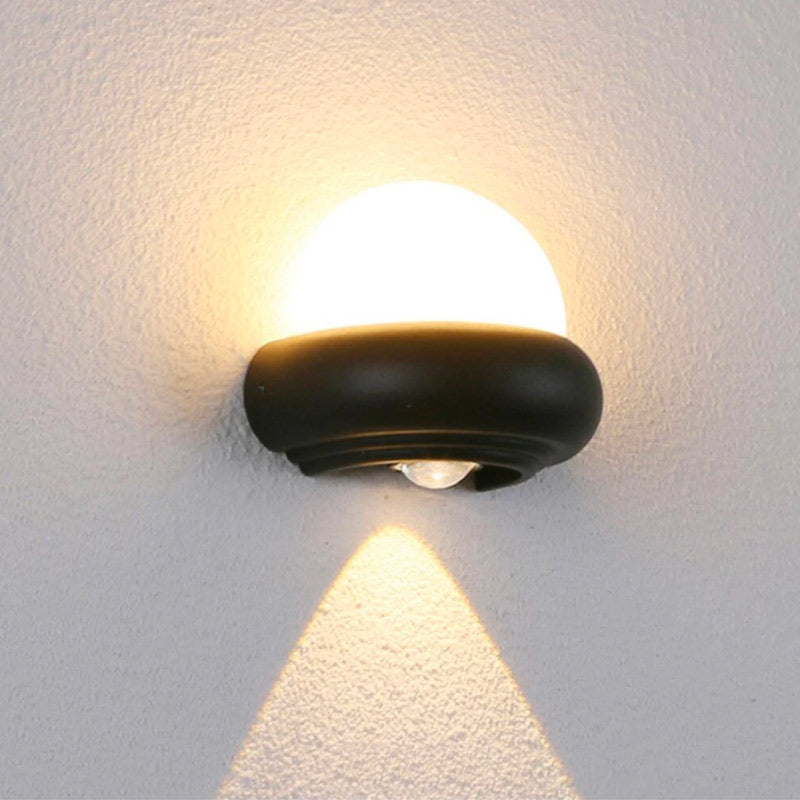 Elegant LED Outdoor Wall Light – Exinara