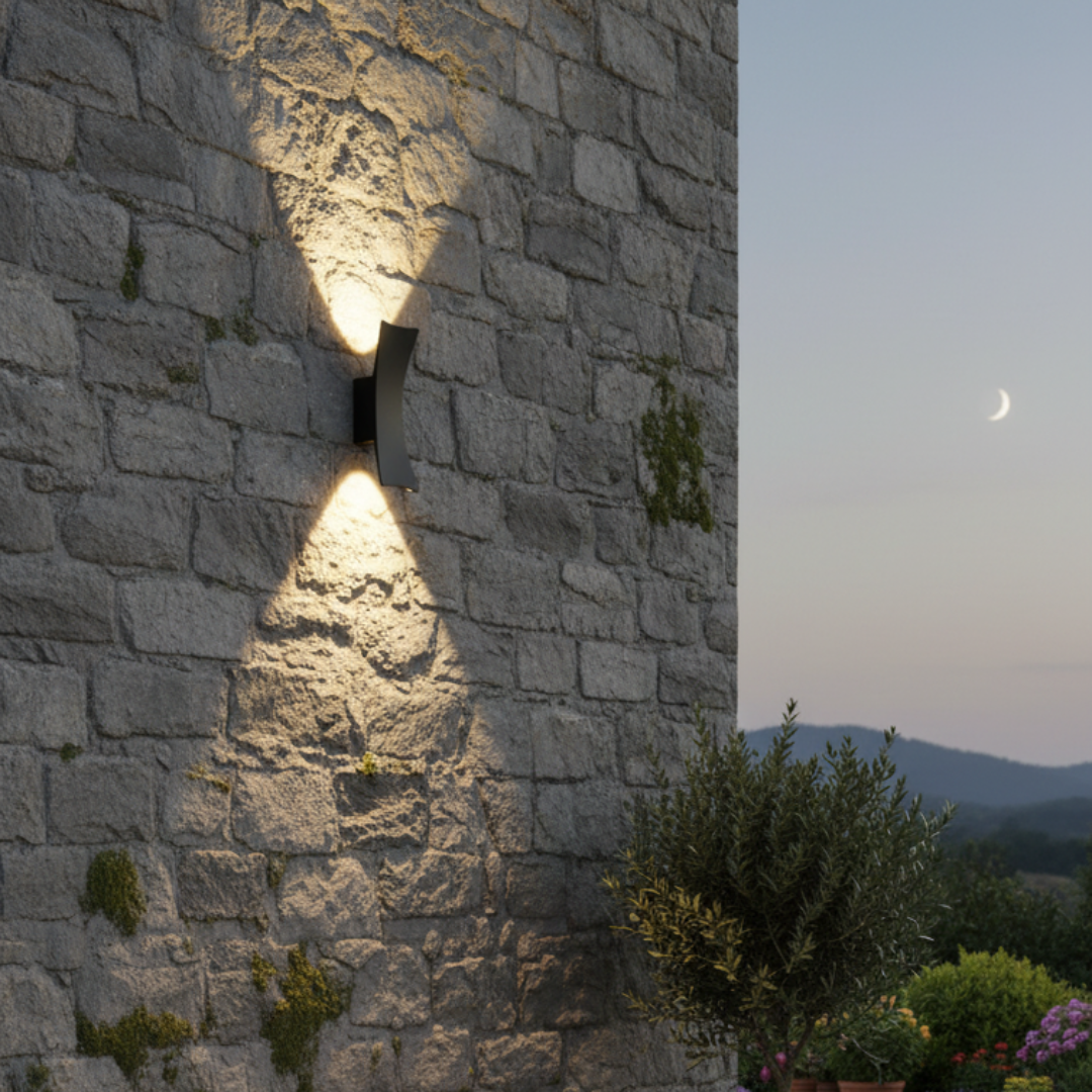 Minimalist Aluminum Wall Sconce – Eclara